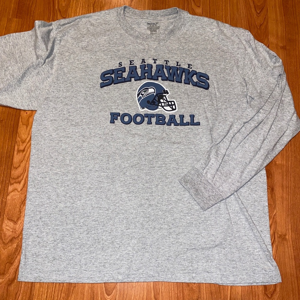 Reebok Seattle seahawks Football LongSleeve SizeXL